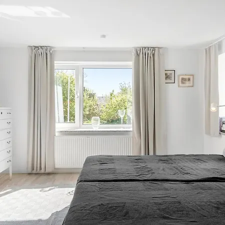 Vakantiehuis 3 Bedroom Gorgeous In