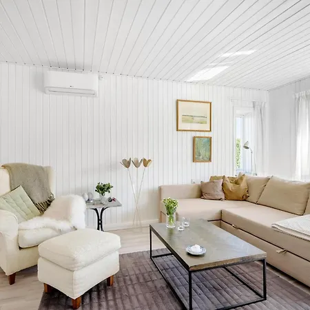 3 Bedroom Gorgeous In Vakantiehuis *