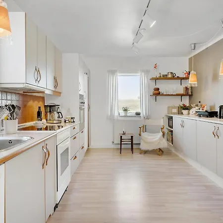 3 Bedroom Gorgeous In Vakantiehuis
